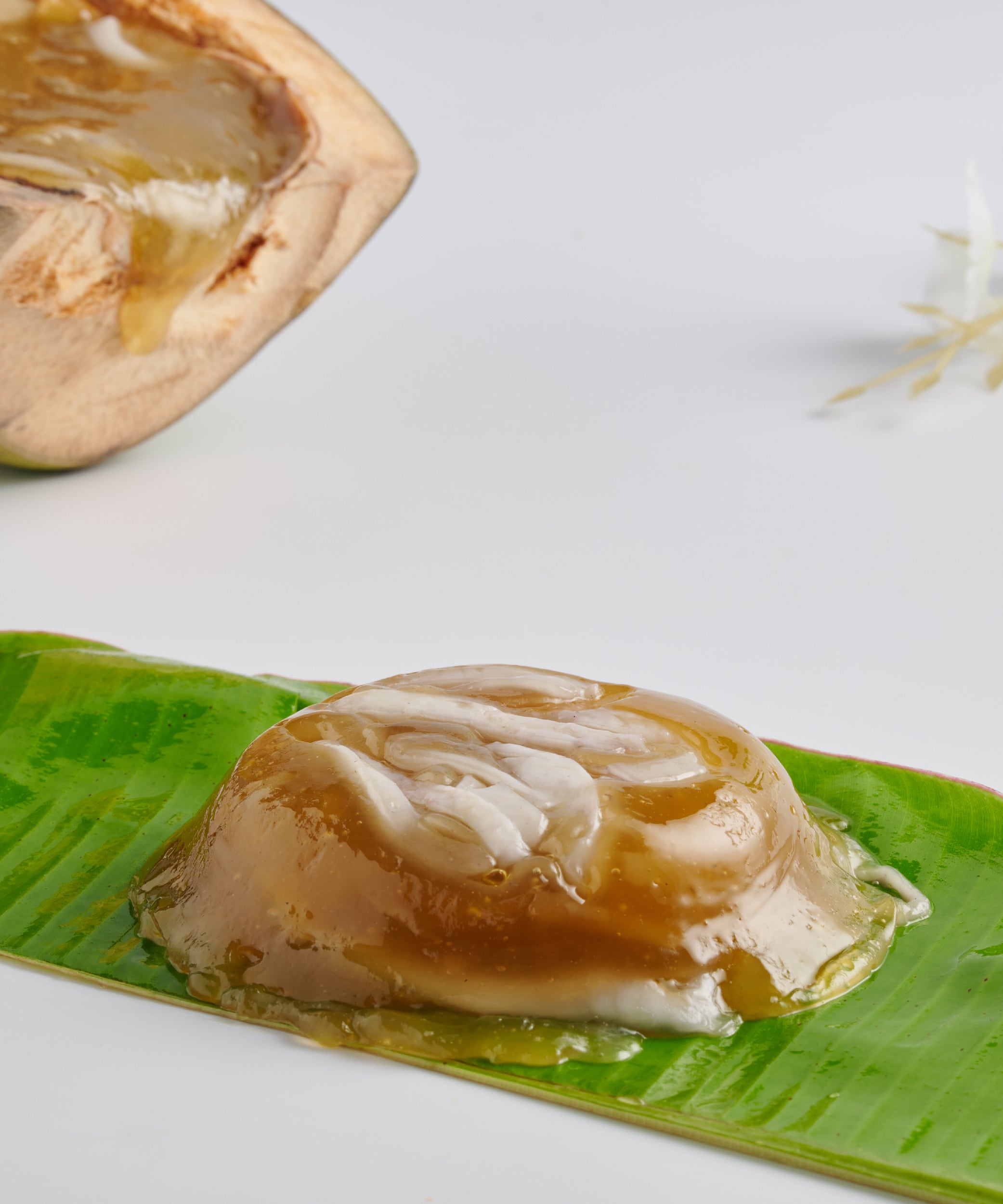 Elaneer Halwa & Badam Nuts Ladoo combo